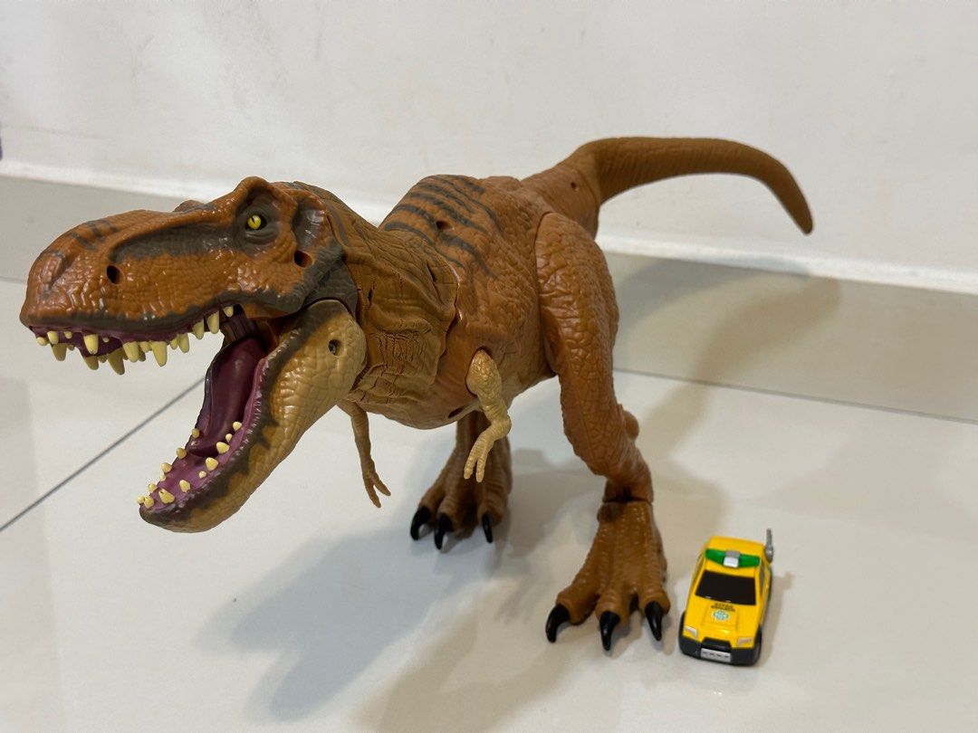 Jurassic world stomp and strike tyrannosaurus rex shop figure