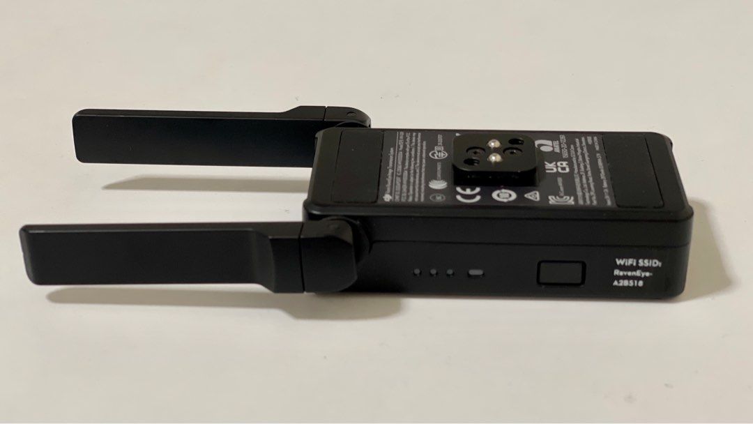 DJI Raven Eye image transmitter with DJI R phone holder, Photography