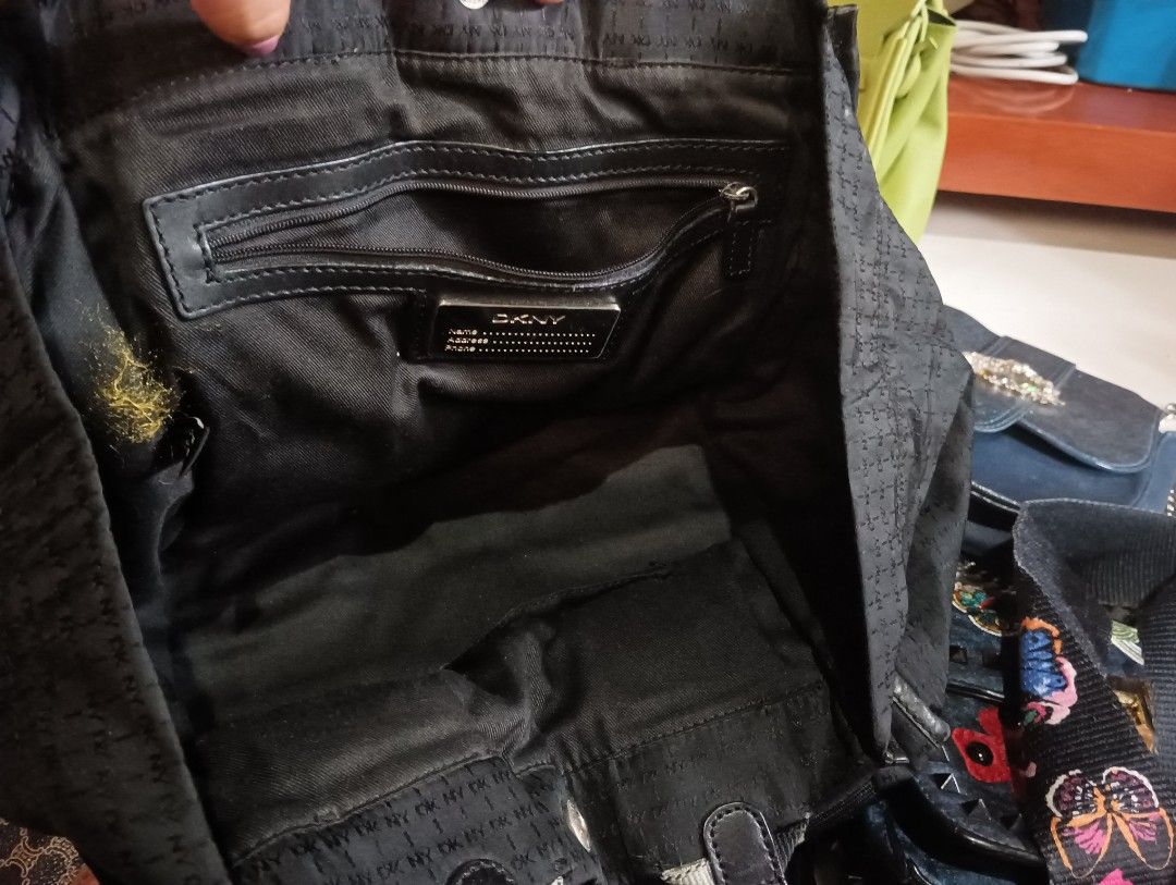 DKNY SHOULDER BAG MADE INDONESIA, Women's Fashion, Bags & Wallets