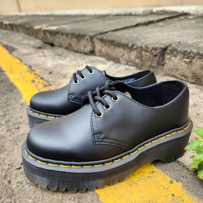 Docmart dr martens online