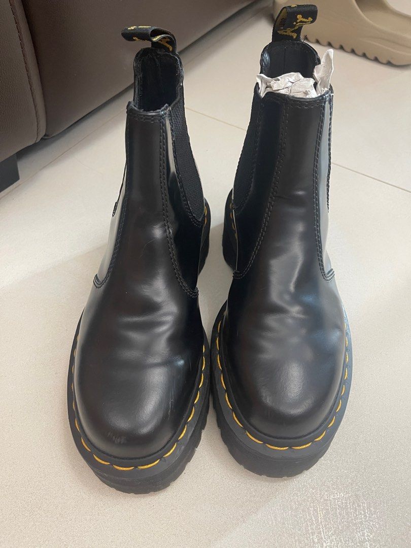 Dr Martens Carousell