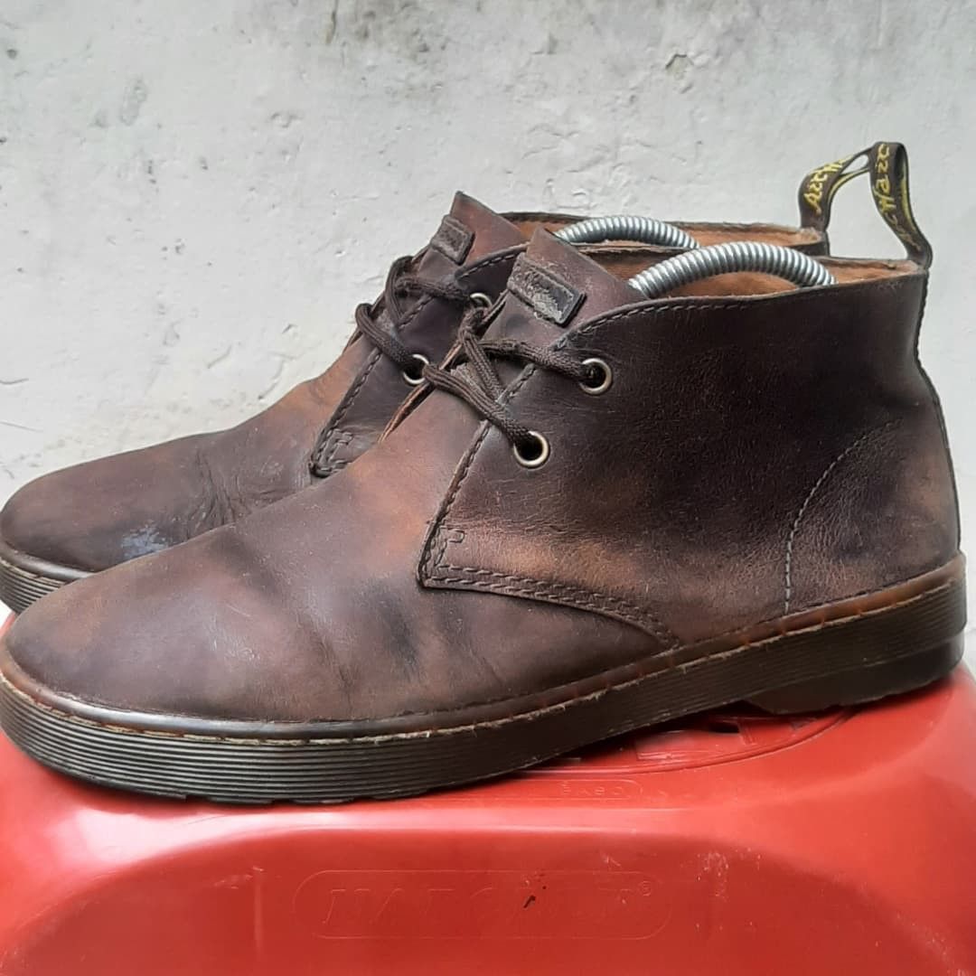 Dr Martens cabrillo Crazy Horse Leather Dessert Boots Fesyen Pria Sepatu Sepatu Boot di Carousell
