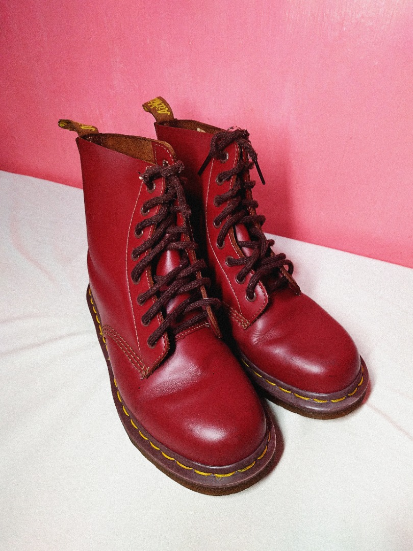 Vintage 146 oxblood quilon top