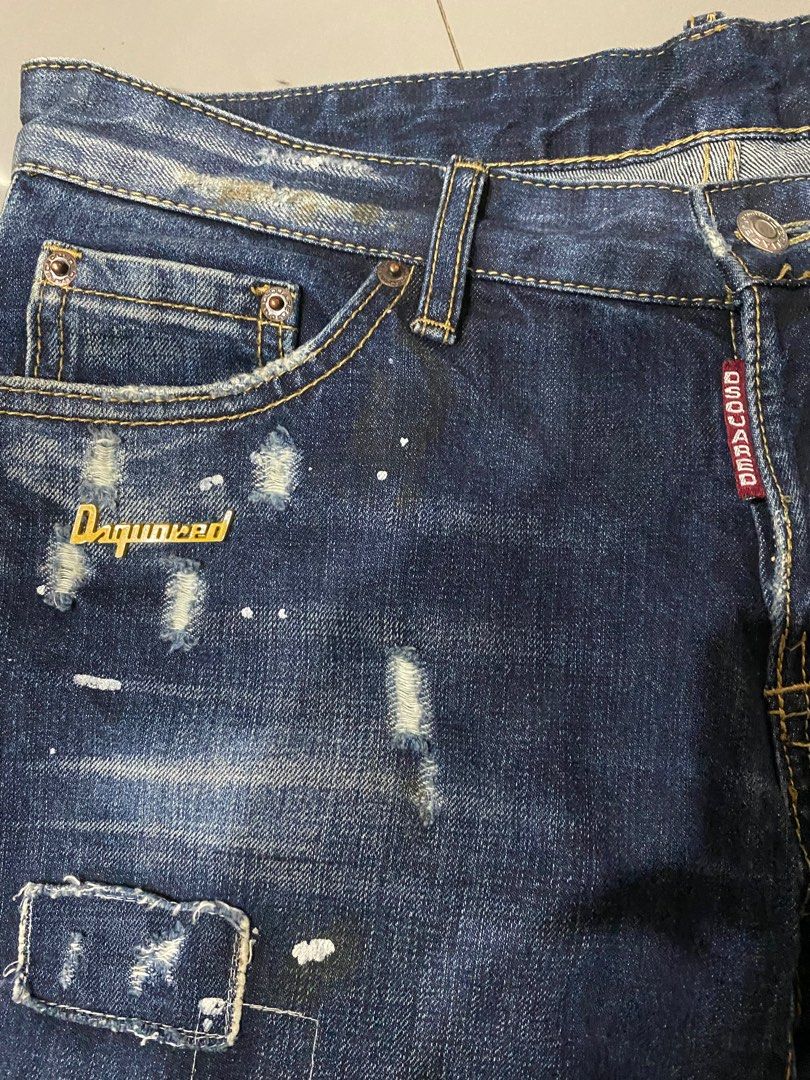 DSQUARED SHORTS (Category: Shorts) located in Manila. Submitted by ackermanla20331 (Listing ID 1251933564, Image 1). Description: Dm .