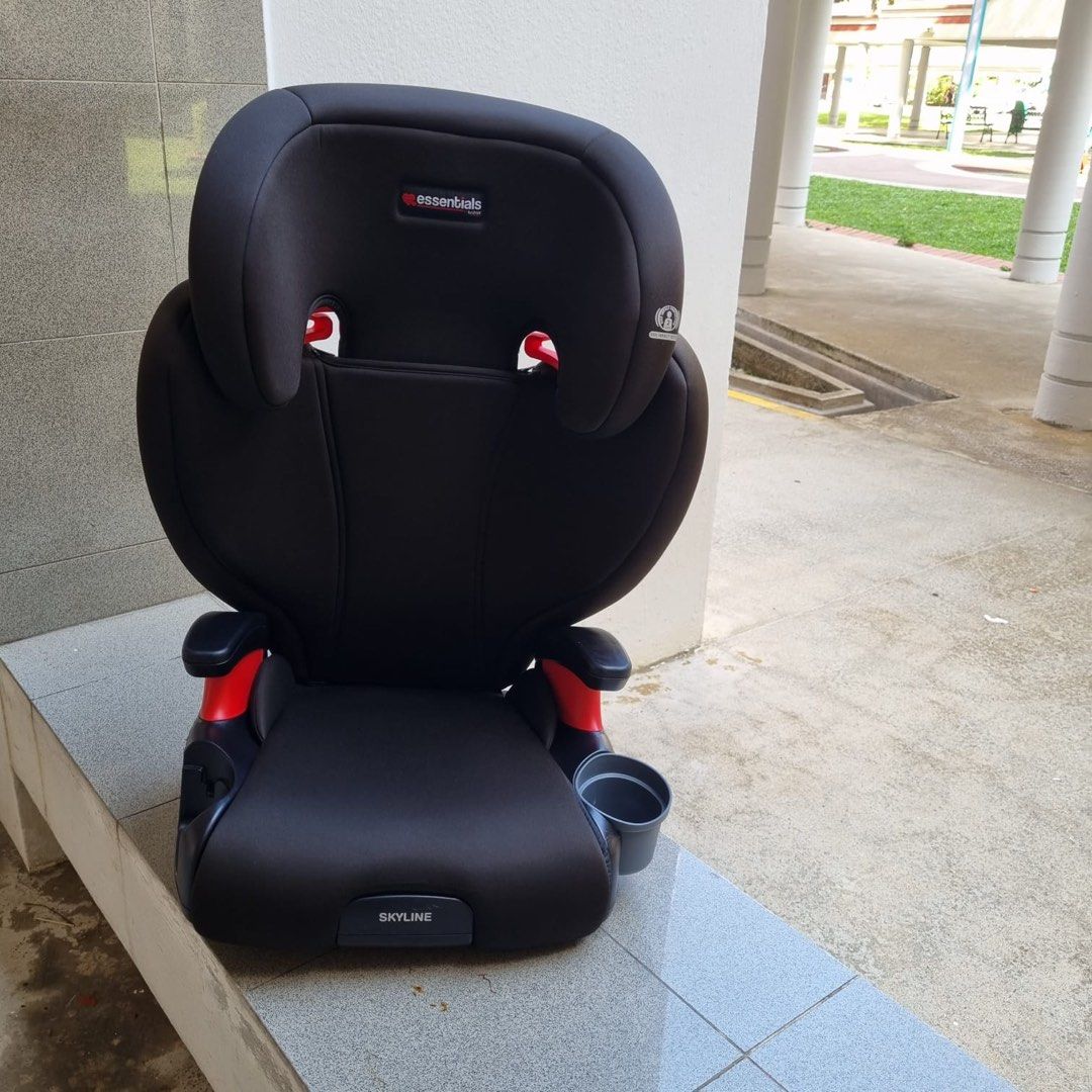 Essentials children car seat, Babies & Kids, Going Out, Car Seats on