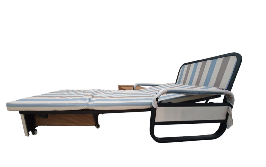 Foldable bed