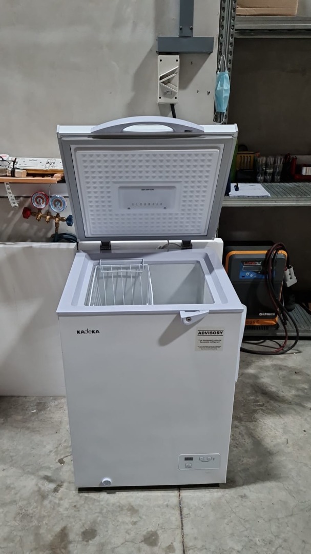 *Free Delivery* 100L KCF100X Kadeka Chest Freezer Display Set, TV