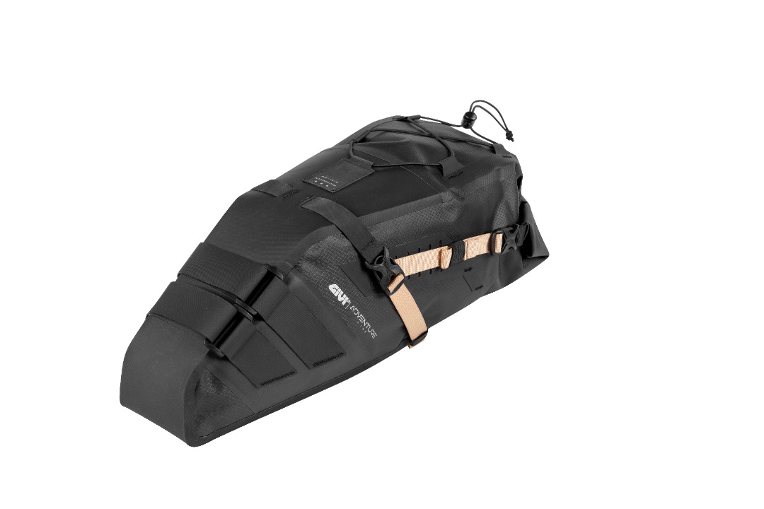 Adventure bike clearance saddle bags