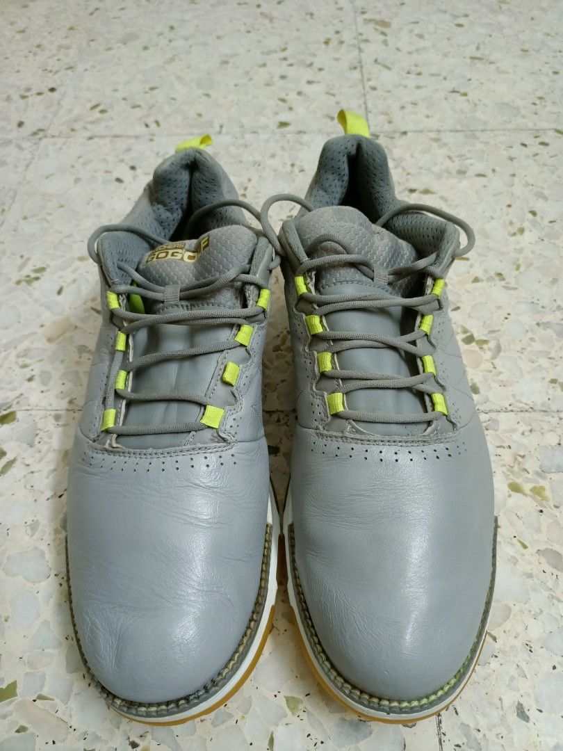 Golf sale shoes sketchers