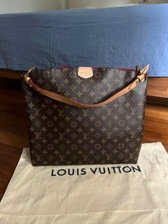 Louis Vuitton On The Go Pastel Green, Women's Fashion, Bags & Wallets, Tote  Bags on Carousell