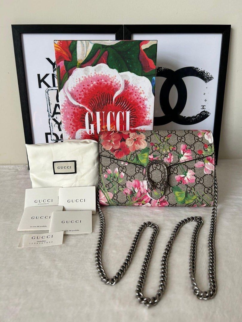 Gucci Beige GG Supreme Coated Canvas Mini Dionysus Blooms Wallet