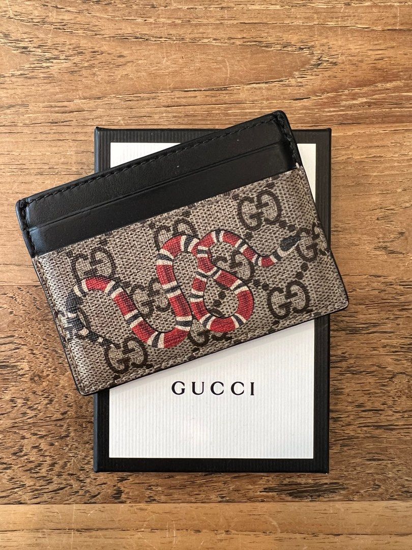 Gucci Cardholder Kingsnake Print Men s Fashion Watches