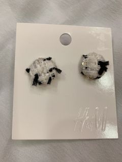 H&M 小香風穿式耳環