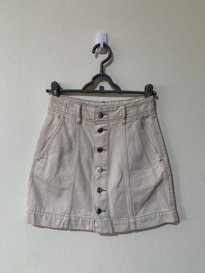 H&m button hotsell up skirt