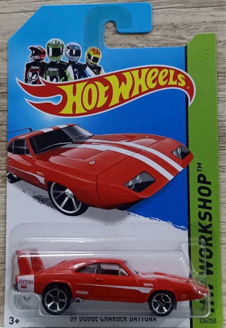 HotWheels HW Workshop 09 Dodge Charger Daytona Hobbies Toys