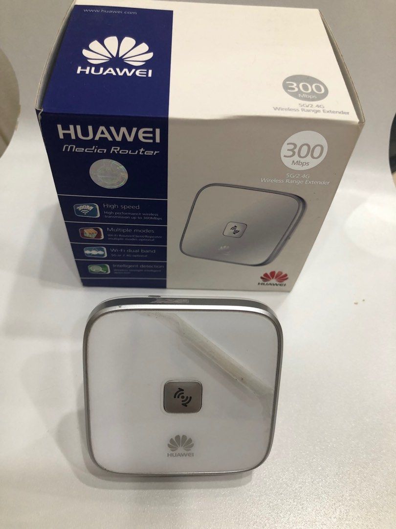 Huawei Wifi range extender 300mbps ws323 on Carousell