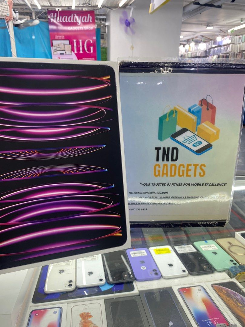 Ipad pro m2 12.9 inch 256gb (Category: iPad) located in Pasig City. Submitted by melissaomb01623 (Listing ID 1251901998, Image 2). Description: Ipad pro m2 12.9 inch 256gb wifi+cellular Brand new sealed ntc variant 1 year warranty in Apple pick up store in greenhills shopping center we do cod in metro manila and near provinces just add sf only..