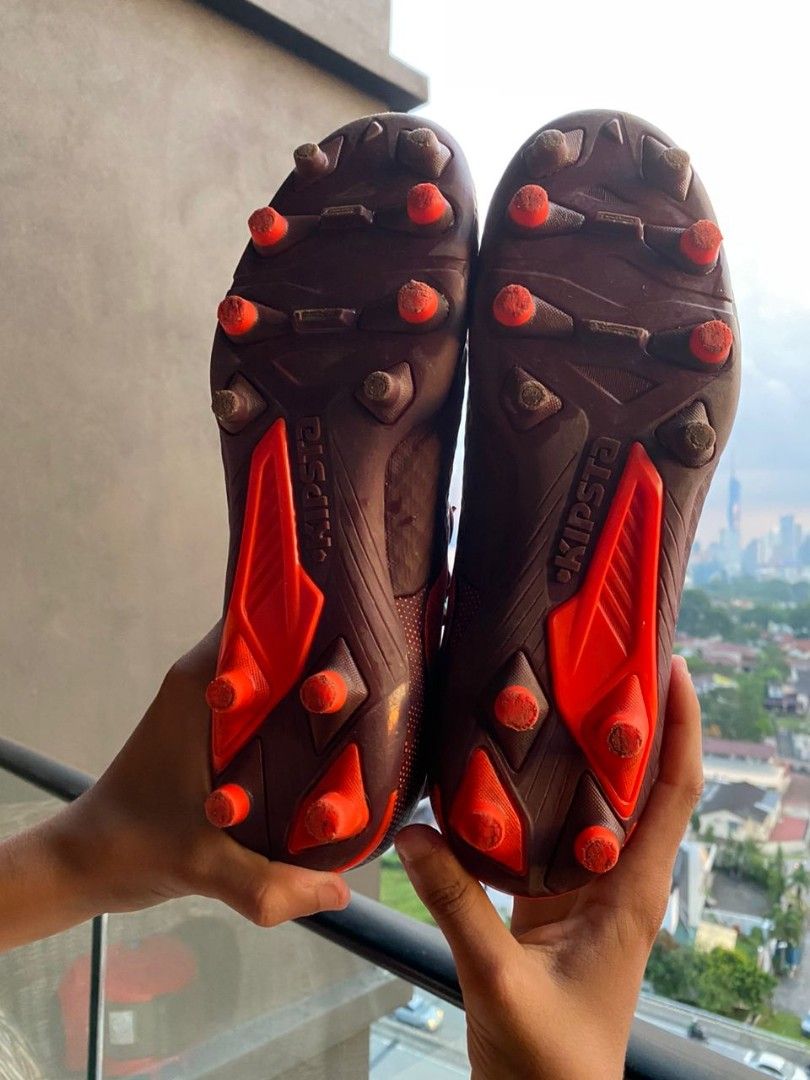 Kipsta sales football shoes