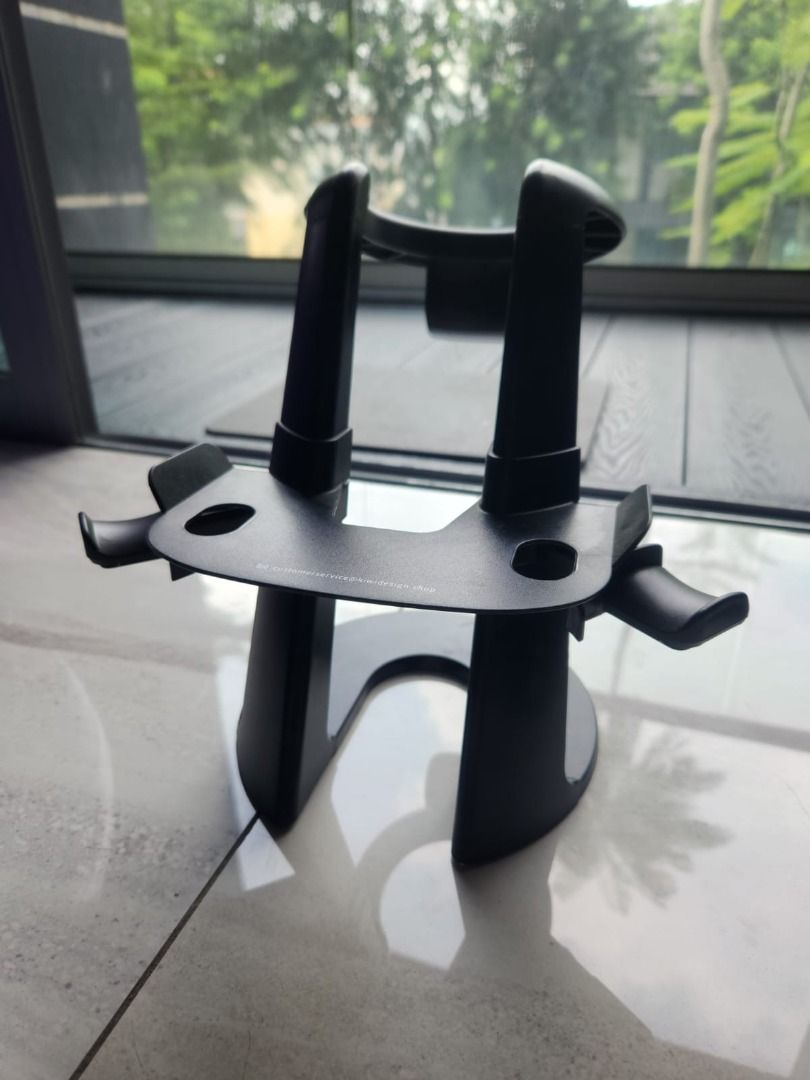 KIWI design VR Stand Compatible with Quest 2/Rift/Rift S/GO/HTC