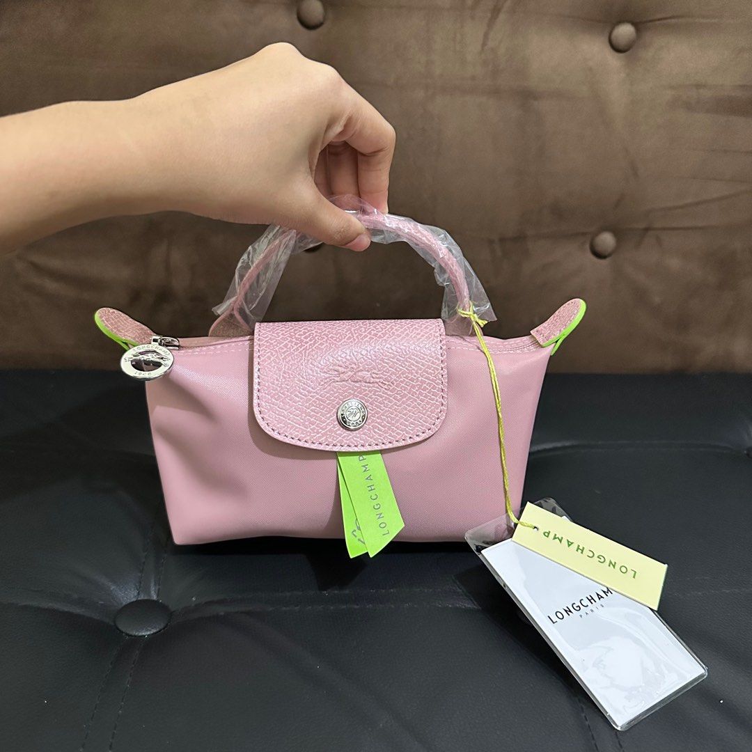 Longchamp Le Pliage M size, Luxury, Bags & Wallets on Carousell