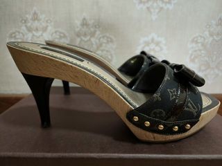 Louis Vuitton Bom Dia Flat Mule, Luxury, Sneakers & Footwear on Carousell