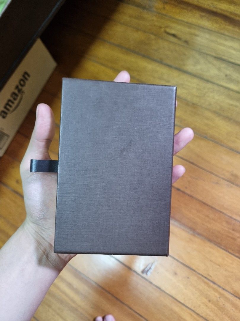 Louis vuitton small box original (Category: Luxury Bags & Wallets) located in Manila. Submitted by inflvenceph (Listing ID 1251890439, Image 3). Description: Original Louis Vuitton Box Good as new condition 5.25 inch x 3.5 inch (perfect for card holder, pocket organizer) 500 fixed.
