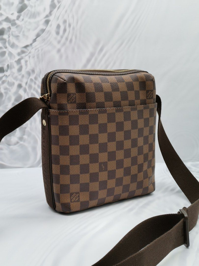Louis Vuitton Monogram Trotteur Beaubourg - Brown Crossbody Bags