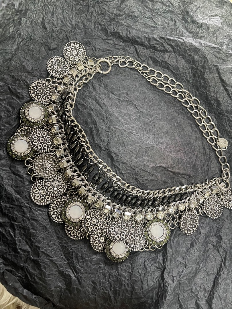 Lovisa brand necklace, Women's Fashion, Jewelry & Organisers, Necklaces