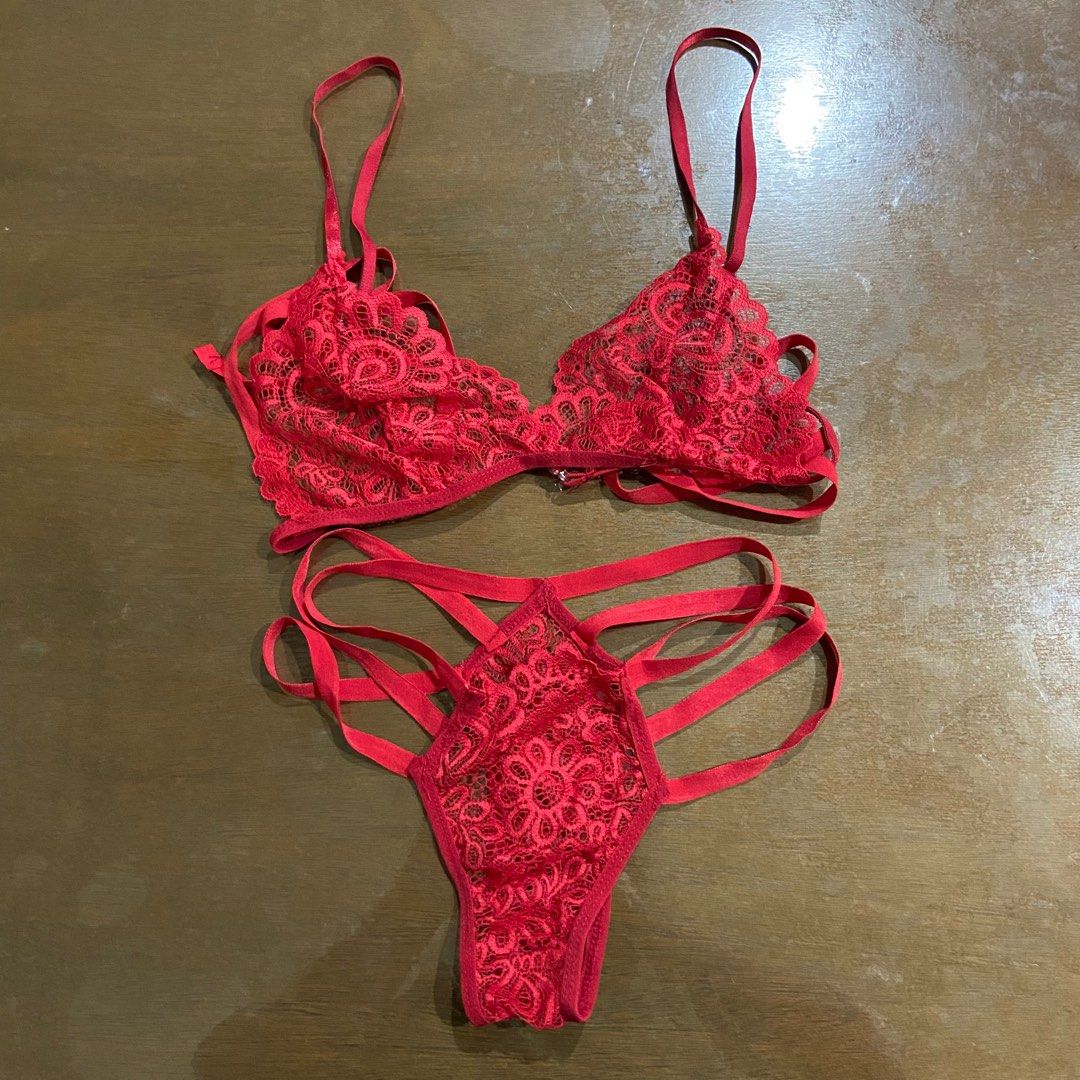 Red lace bra & panty set, Women's Fashion, New Undergarments & Loungewear  on Carousell