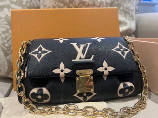 LOUIS VUITTON Metis Pochette Bicolor Empreinte Leather Crossbody Bag B