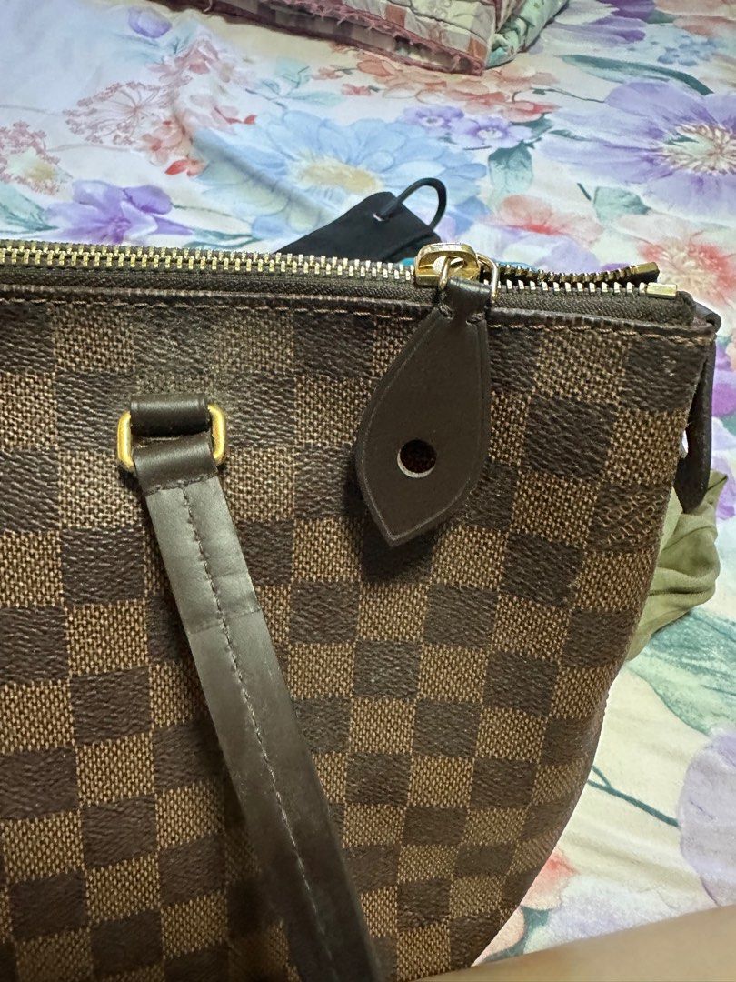Louis Vuitton Sistine PM Pristine condition Not affiliated with