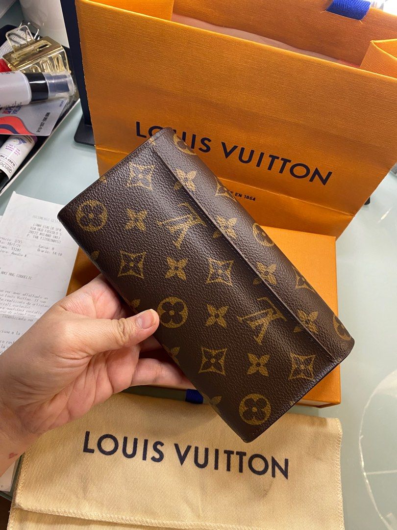 100% Authentic Louis Vuitton M61734 Monogram Portofeuil Sara Lv Long Wallet  Canvas Ladies Brown, Luxury, Bags & Wallets on Carousell