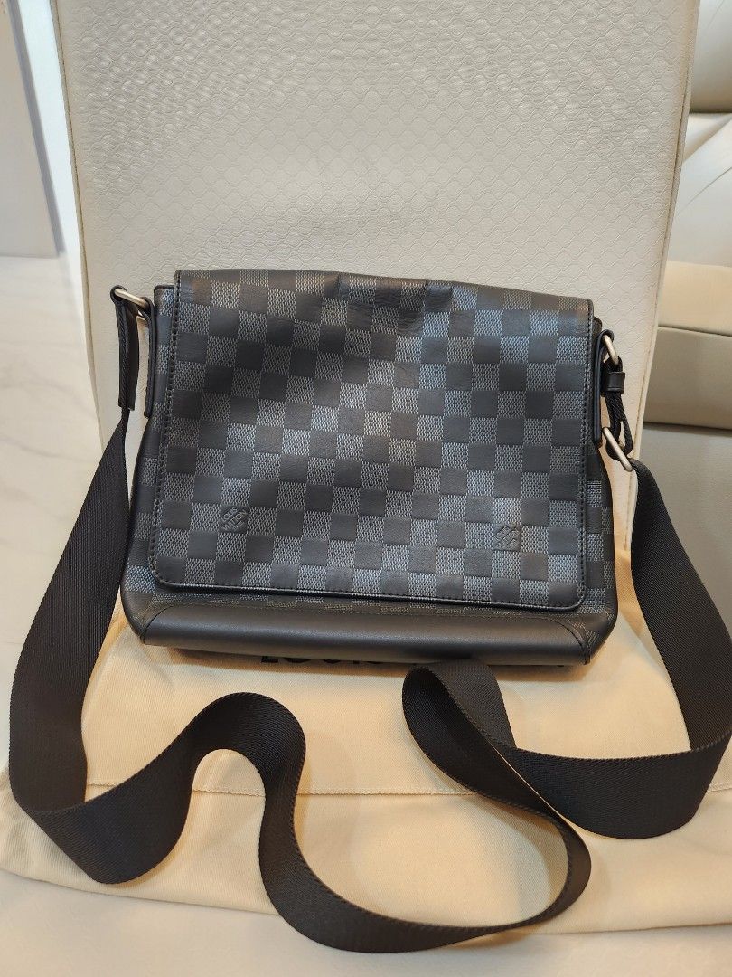 LOUIS VUITTON DAMIER SLING BAG FOR MEN, Luxury, Bags & Wallets on Carousell