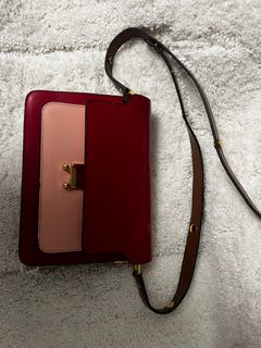 (Category: ) located in . Submitted by preloved124 (Listing ID 1251959764, Image 1). Description: .