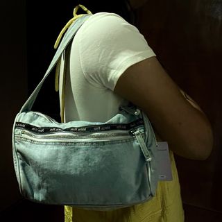 （分類：）位於 。 由 n___n.store 提交（商品編號 1251948737，圖片 1）。簡介： 。