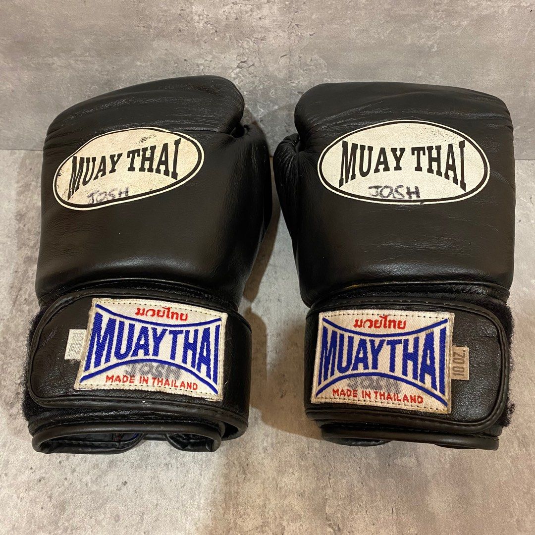 Leather muay clearance thai gloves