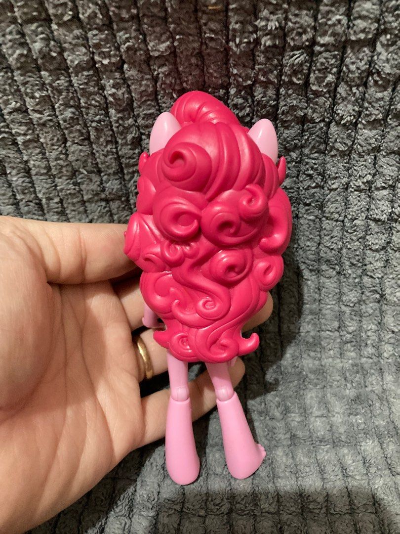 my-little-pony-equestria-girls-beach-collection-pinkie-pie-on-carousell
