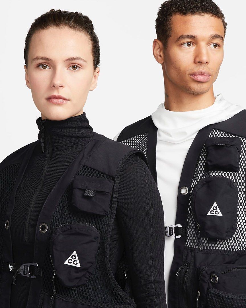 Nike store vest acg