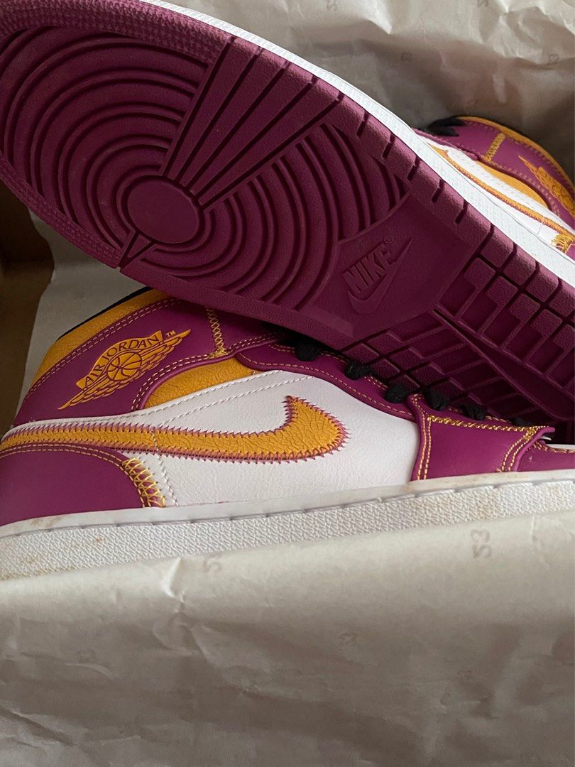 Nike Air Jordan 1 Mid DOD, Men's Fashion, Footwear, Sneakers on Carousell