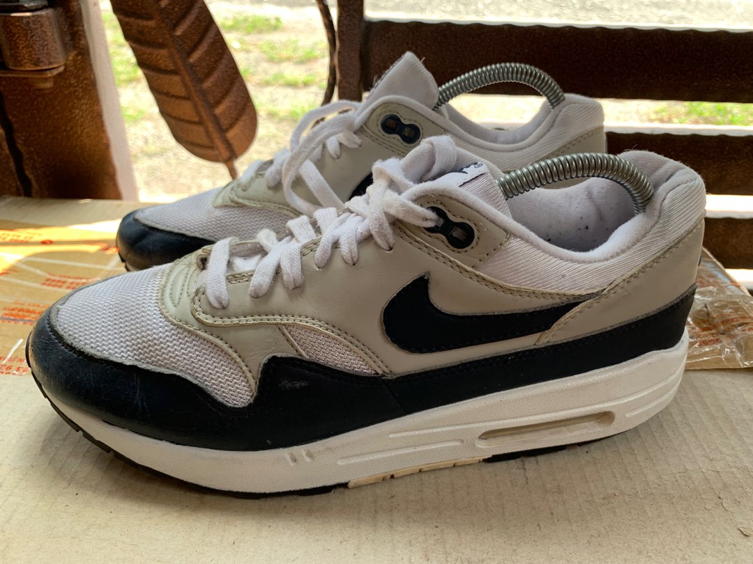 Air Max 1 Lv8 Obsidian, Men's Fashion, Footwear, Sneakers on Carousell
