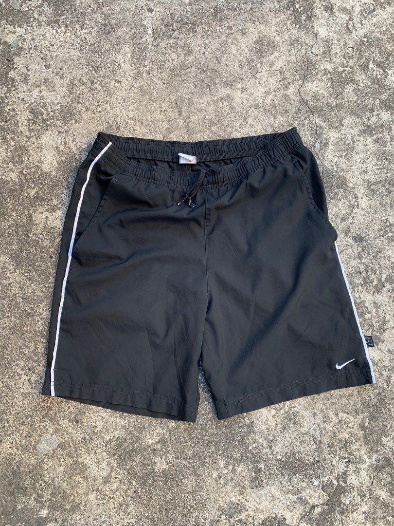 mens slim fit nike shorts