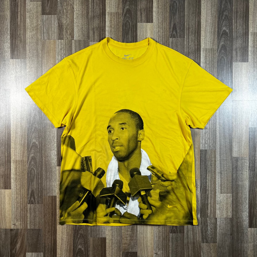 Kobe Bryant tee/shirt, Men's Fashion, Tops & Sets, Tshirts & Polo Shirts on  Carousell