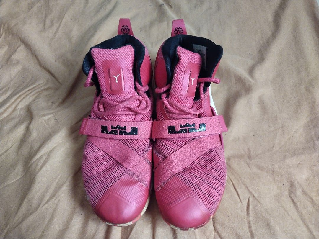 Lebron soldier 9 breast top cancer