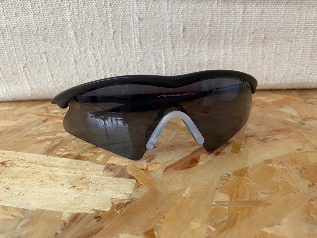 Vintage oakley m frame 2025