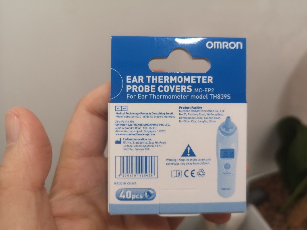 https://media.karousell.com/media/photos/products/2023/8/30/omron_ear_thermometer_probe_co_1693362871_639485a3_progressive.jpg