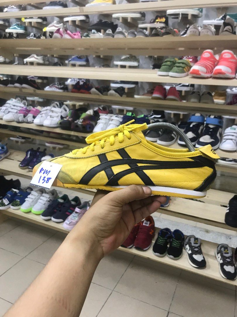 ONITSUKA TIGER 8.5UK Men s Fashion Footwear Sneakers on Carousell