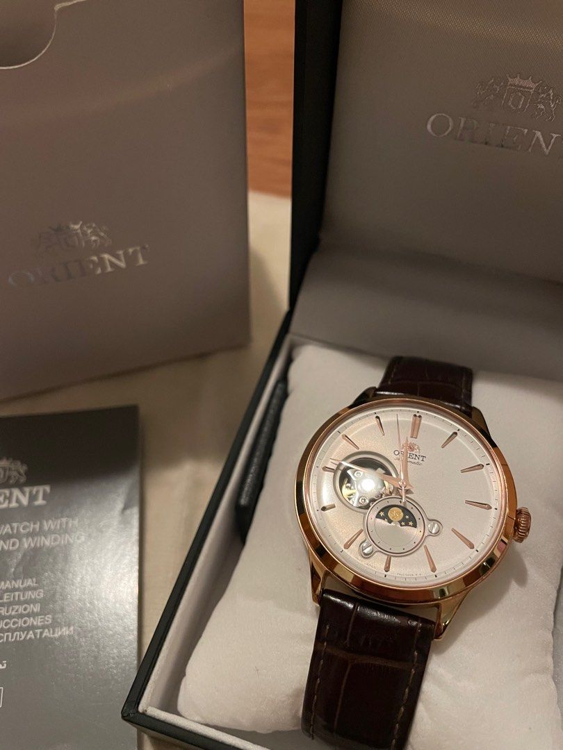 Orient sun sales and moon v6