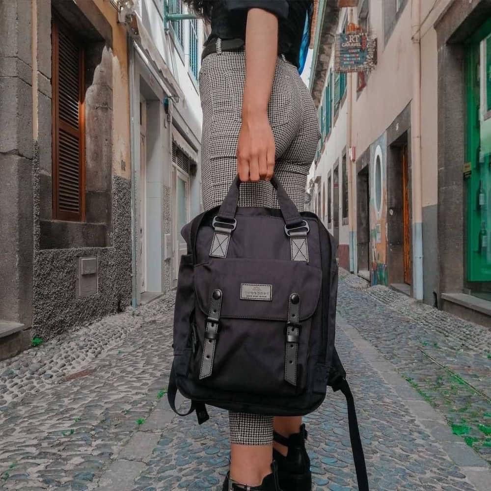 ORIGINAL DOUGHNUT BAG BLACK Men s Fashion Bags Backpacks on Carousell