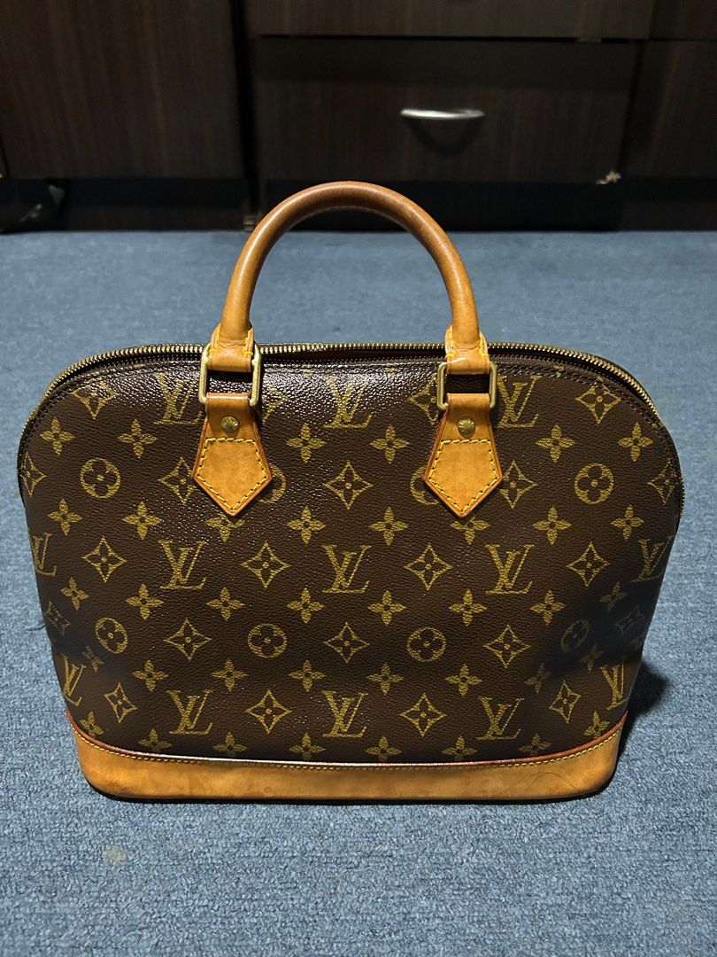 LV Vachetta Cleaning, Luxury, Bags & Wallets on Carousell