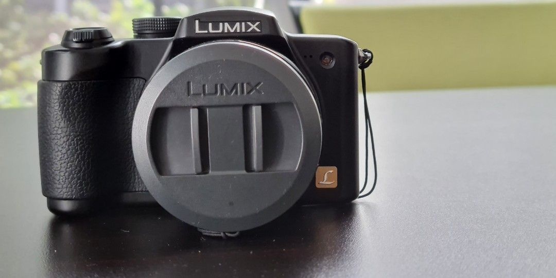 Panasonic Lumix DMCFZ5, Photography, Cameras on Carousell